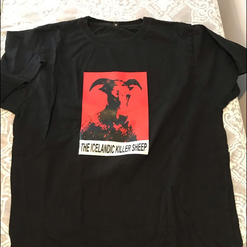Icelandic Killer Sheep Tee!